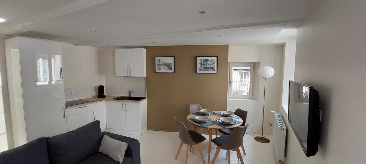 Appartement Le Phare Au Pied Du Port Saint-Valery-en-Caux Zewnętrze zdjęcie